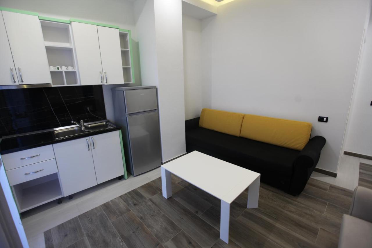 Hotel Kristal Борш Екстериор снимка