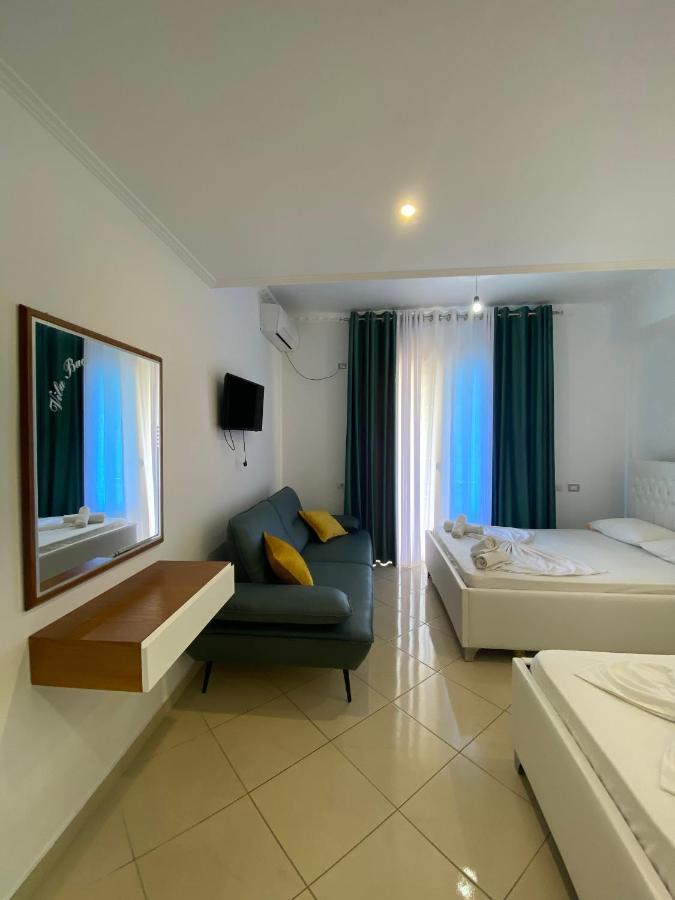 Hotel Kristal Борш Екстериор снимка