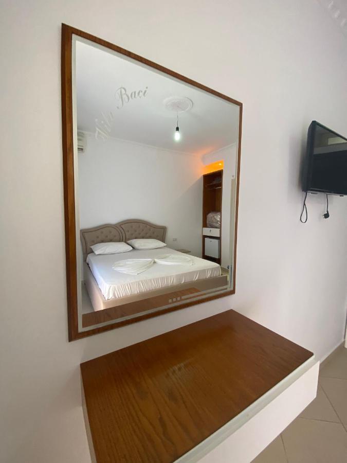 Hotel Kristal Борш Екстериор снимка