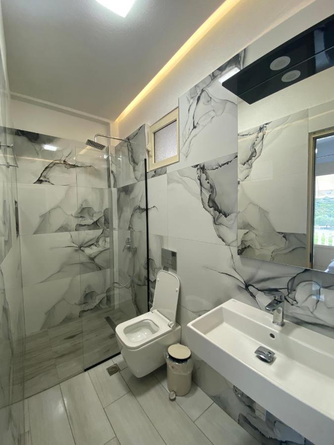 Hotel Kristal Борш Екстериор снимка